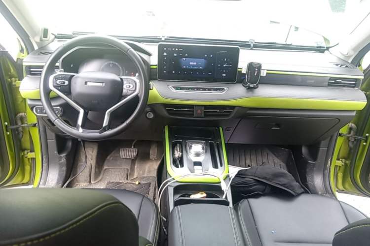 Used Haval JOLION 2021 1.5T Automatic Four-Door Version Center Console