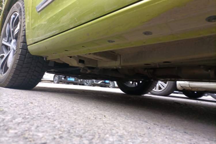 Used Haval JOLION 2021 1.5T Automatic Grand Three-Volume Version Chassis Front Left