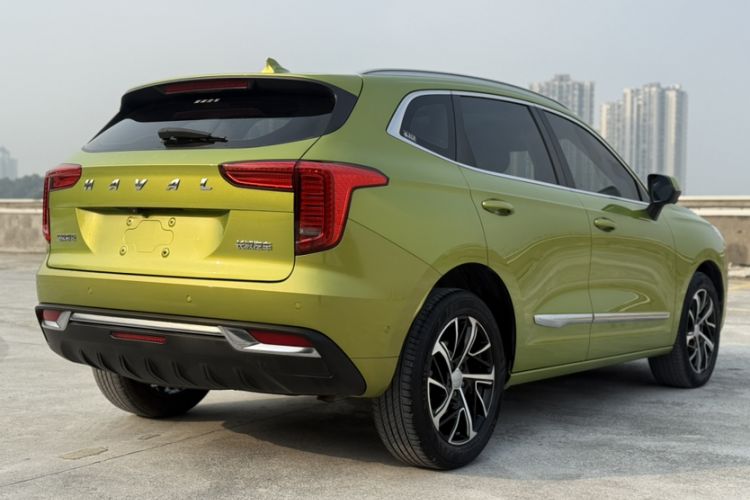Used Haval JOLION 2021 1.5T Automatic Four-Door Version Exterior 4