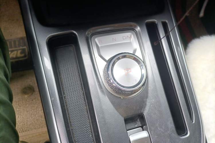 Used Haval JOLION 2021 1.5T Automatic Grand Three-Volume Version Gear Lever
