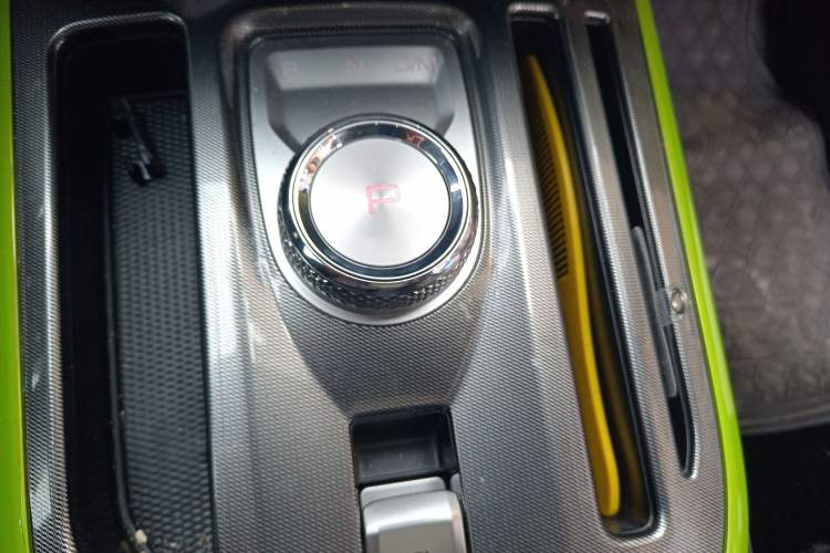 Used Haval JOLION 2021 1.5T Automatic Four-Door Version Gear Lever