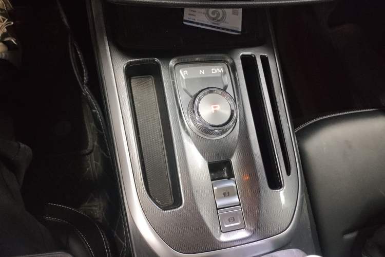 Used Haval JOLION 2021 1.5T Automatic Four-Door Version Gear Lever