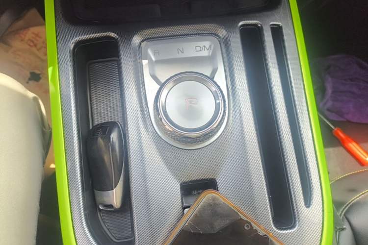 Used Haval JOLION 2021 1.5T Automatic Four-Door Version Gear Lever