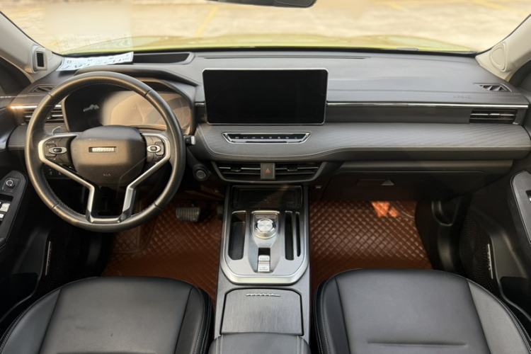 Used Haval JOLION 2021 1.5T Automatic Four-Door Version Interior 5