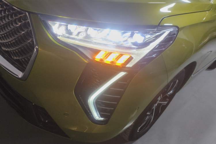 Used Haval JOLION 2021 1.5T Automatic Four-Door Version Left Front Headlight