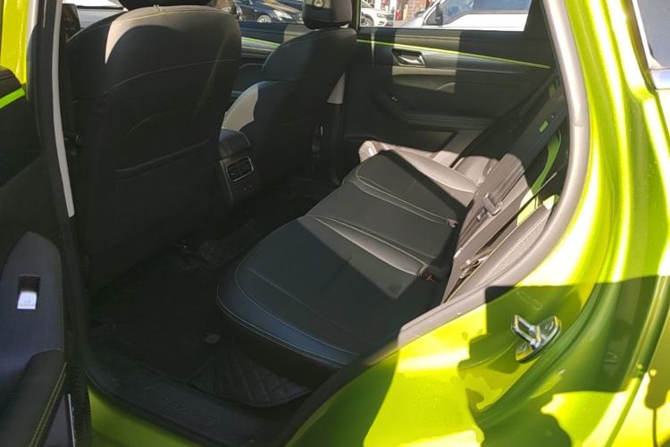 Used Haval JOLION 2021 1.5T Automatic Four-Door Version Left Rear Seat