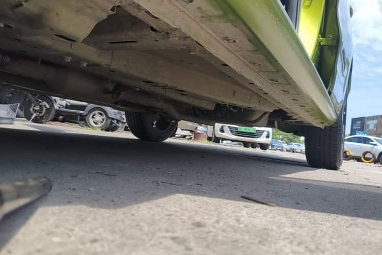 Used Haval JOLION 2021 1.5T Automatic Four-Door Version Left Side Sill