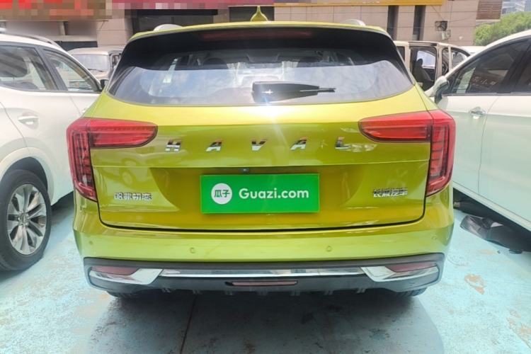 Used Haval JOLION 2021 1.5T Automatic Four-Door Version Rear