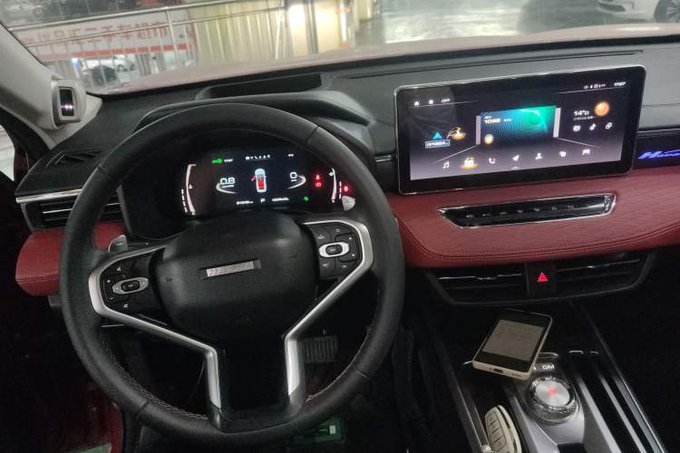 Used Haval JOLION 2021 1.5T Automatic Four-Door Version Center Console