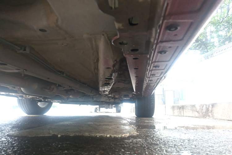 Used Haval JOLION 2021 1.5T Automatic Grand Three-Volume Version Chassis Rear Right