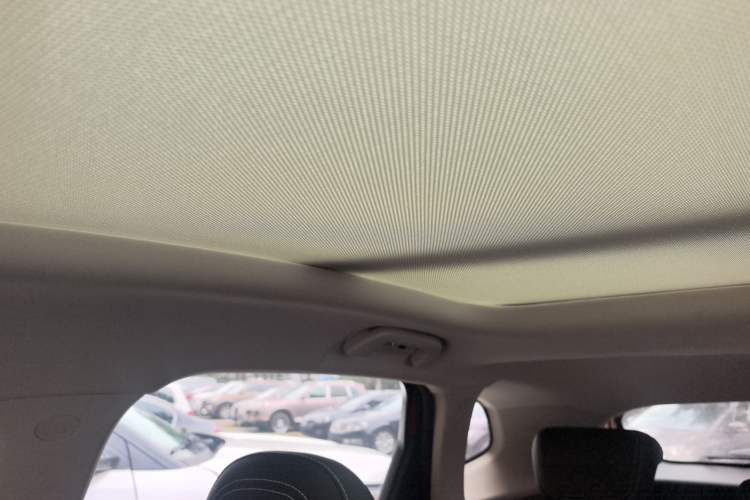 Used Haval JOLION 2021 1.5T Automatic Four-Door Version Headliner