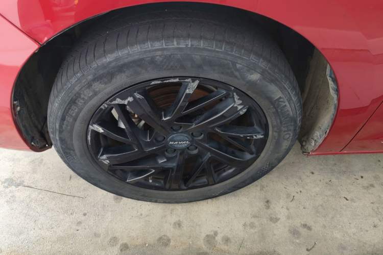 Used Haval JOLION 2021 1.5T Automatic Four-Door Version Left Front Wheel Hub