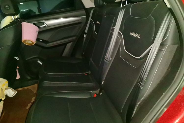 Used Haval JOLION 2021 1.5T Automatic Four-Door Version Left Rear Seat