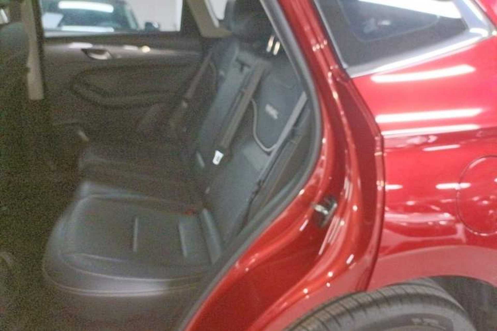 Used Haval JOLION 2021 1.5T Automatic Grand Three-Volume Version Left Rear Seat