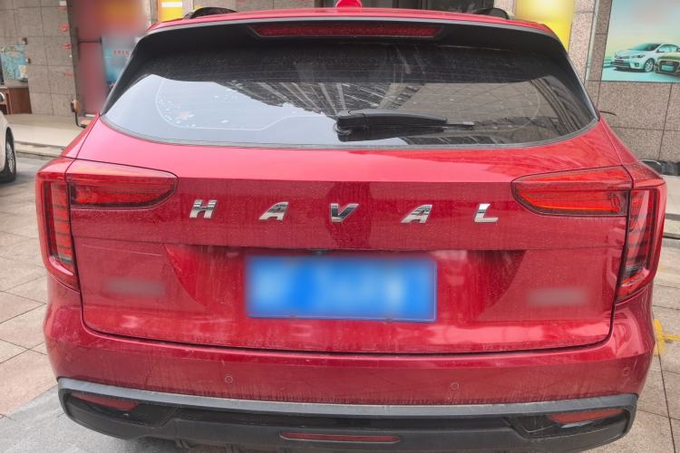Used Haval JOLION 2021 1.5T Automatic Four-Door Version Rear