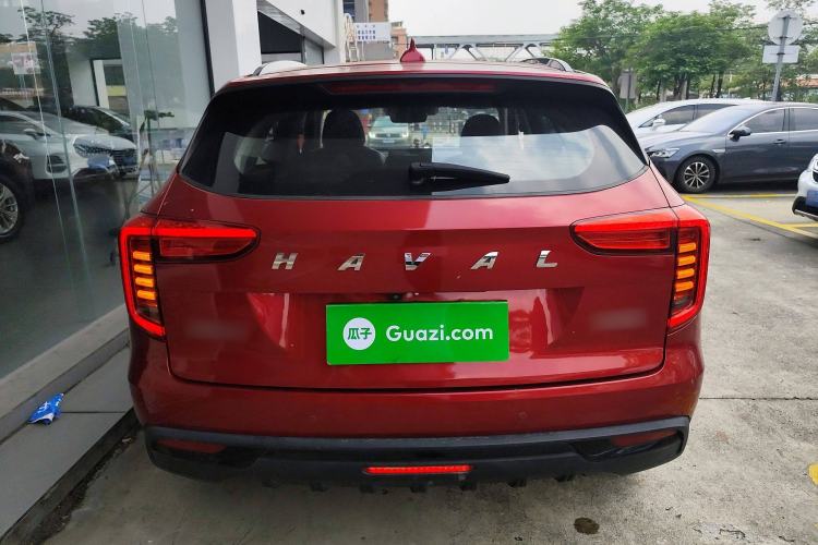 Used Haval JOLION 2021 1.5T Automatic Four-Door Version Rear