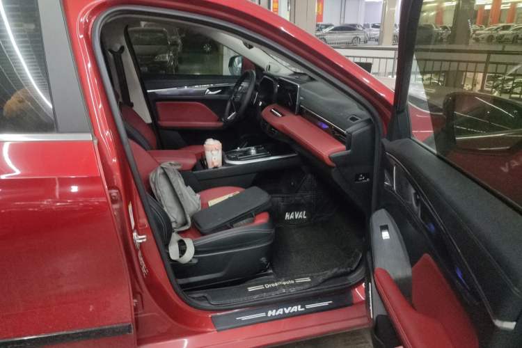Used Haval JOLION 2021 1.5T Automatic Four-Door Version Right Front Seat