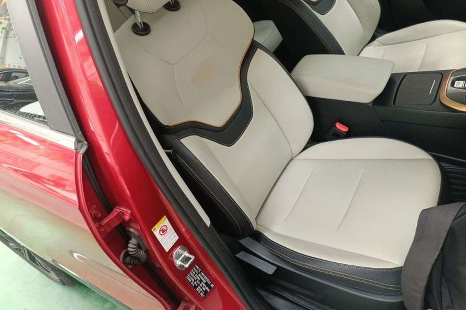 Used Haval JOLION 2021 1.5T Automatic Four-Door Version Right Front Seat