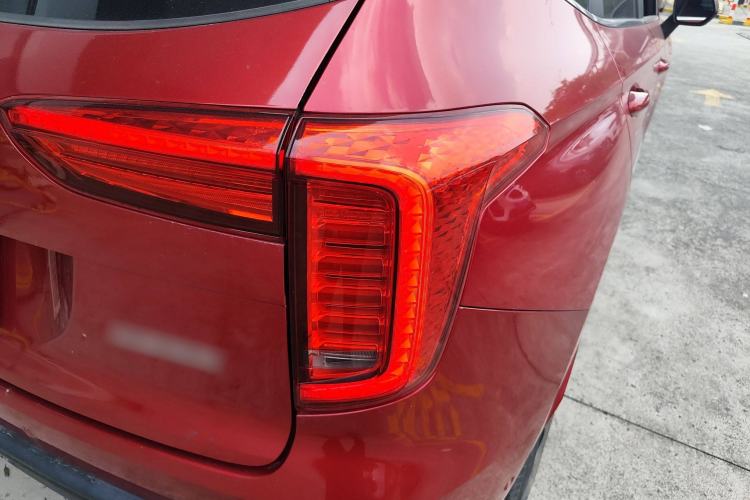 Used Haval JOLION 2021 1.5T Automatic Four-Door Version Right Rear Taillight