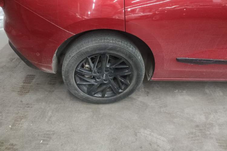 Used Haval JOLION 2021 1.5T Automatic Four-Door Version Right Rear Wheel Hub