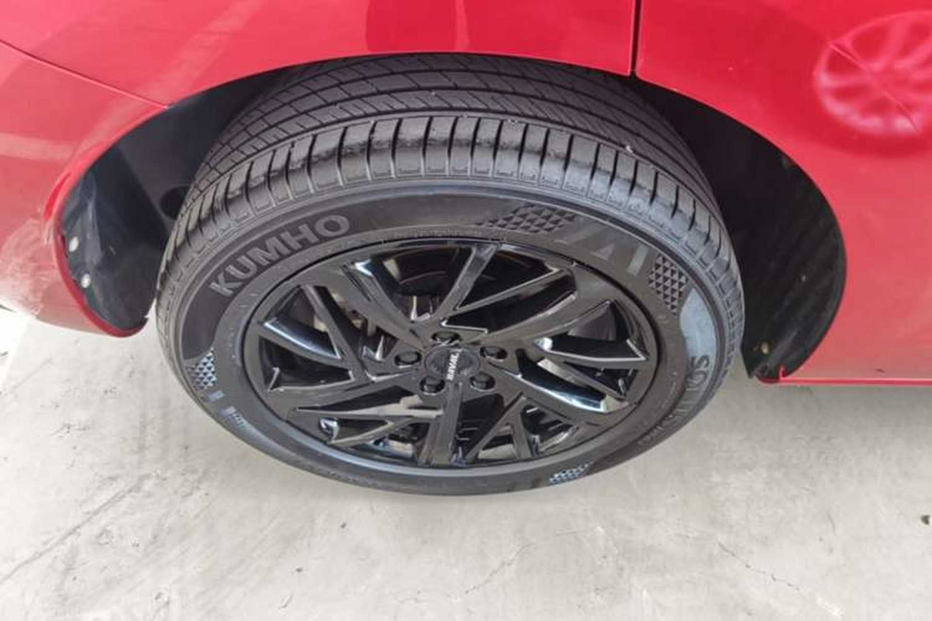 Used Haval JOLION 2021 1.5T Automatic Grand Three-Volume Version Right Rear Wheel Hub