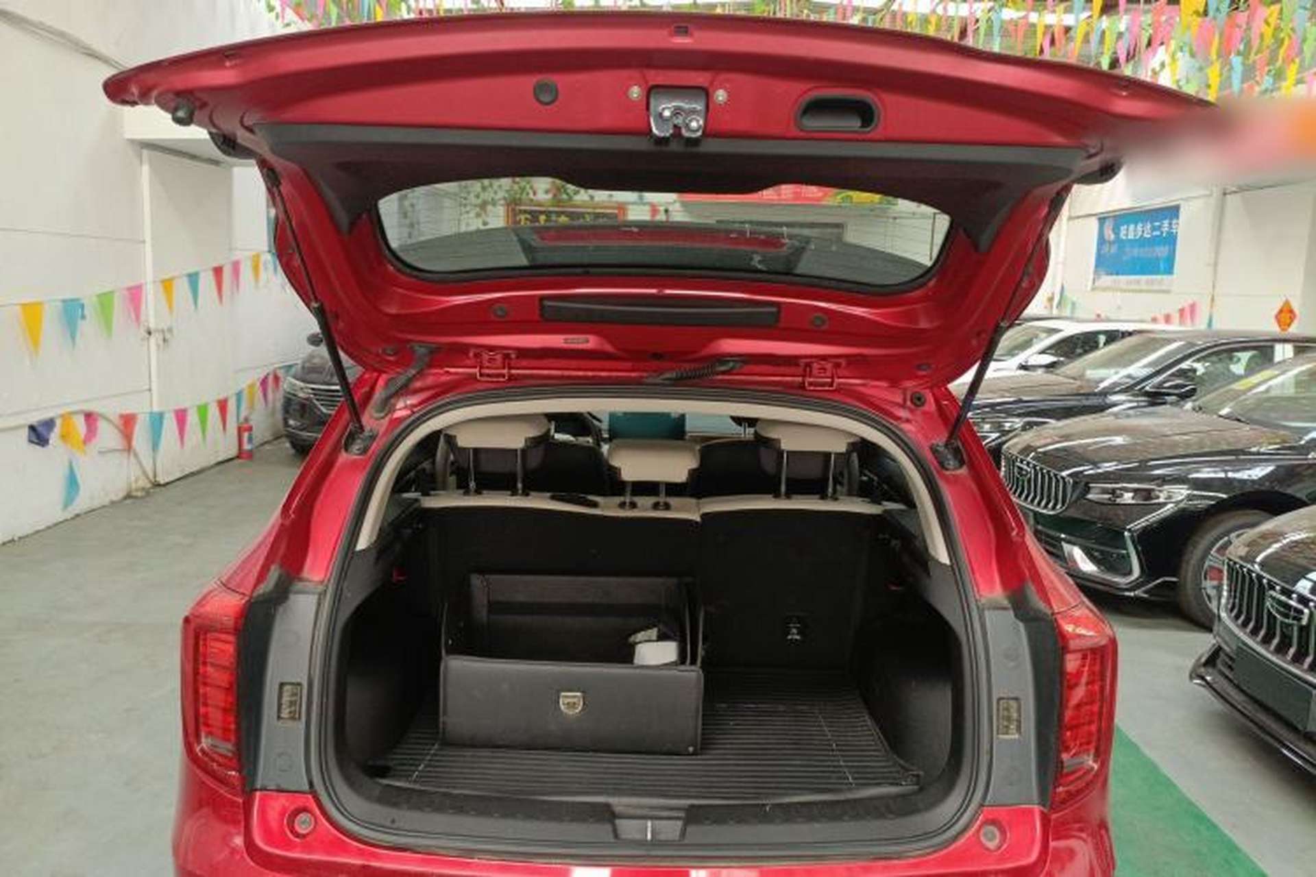 Used Haval JOLION 2021 1.5T Automatic Four-Door Version Trunk