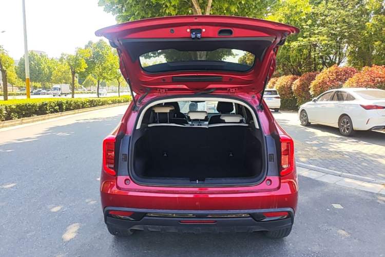 Used Haval JOLION 2021 1.5T Automatic Grand Three-Volume Version Trunk