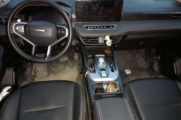 Used Haval JOLION 2021 1.5T Automatic Grand Three-Volume Version Center Console
