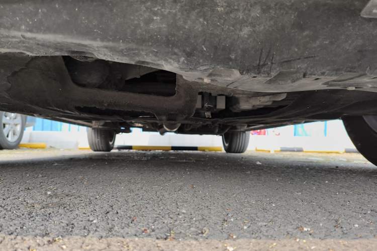 Used Haval JOLION 2021 1.5T Automatic Four-Door Version Chassis Front
