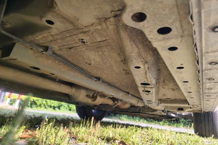 Used Haval JOLION 2021 1.5T Automatic Grand Three-Volume Version Chassis Rear Right