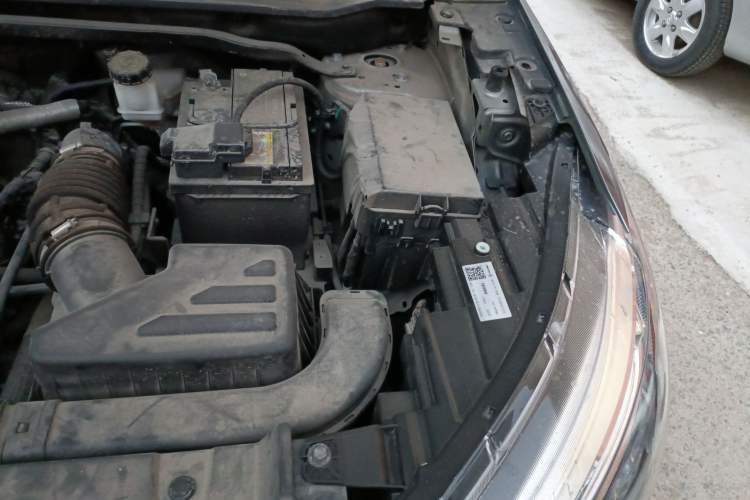Used Haval JOLION 2021 1.5T Automatic Grand Three-Volume Version Engine Bay Left