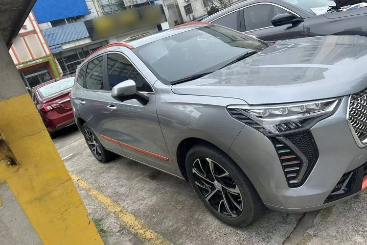 Used Haval JOLION 2021 1.5T Automatic Grand Three-Volume Version Exterior 2
