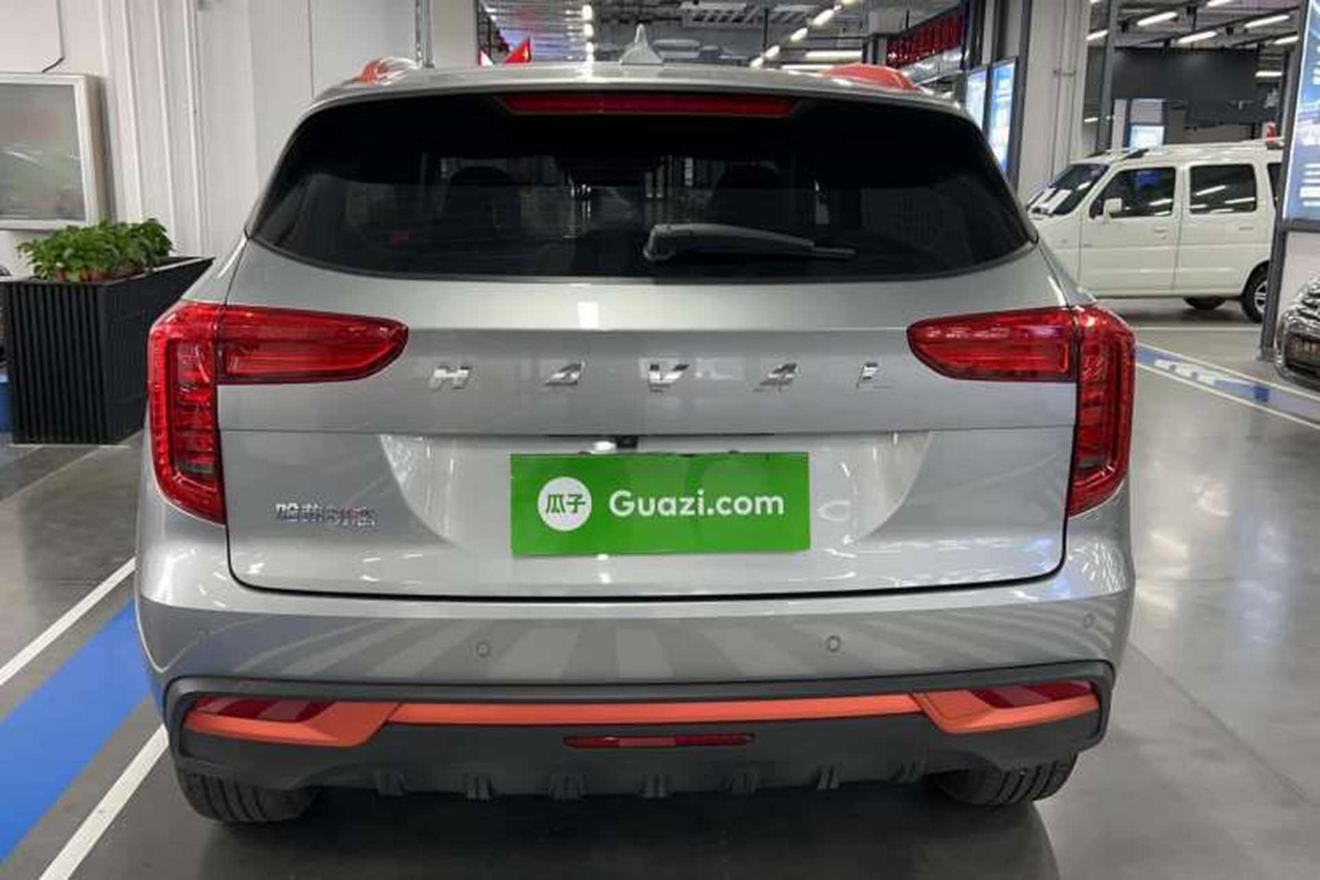 Used Haval JOLION 2021 1.5T Automatic Four-Door Version Exterior 4