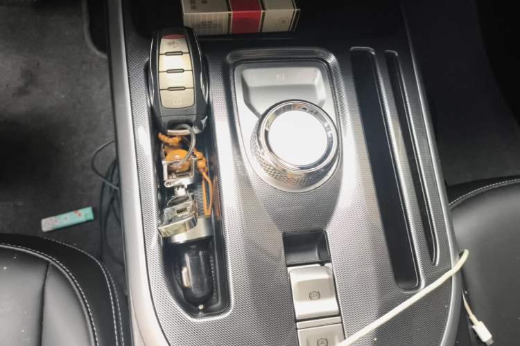 Used Haval JOLION 2021 1.5T Automatic Grand Three-Volume Version Gear Lever