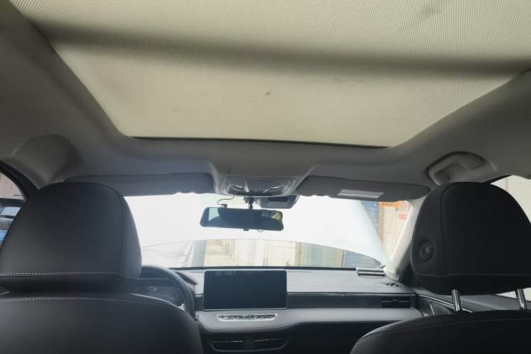 Used Haval JOLION 2021 1.5T Automatic Grand Three-Volume Version Headliner