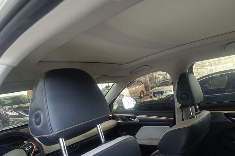 Used Haval JOLION 2021 1.5T Automatic Grand Three-Volume Version Headliner