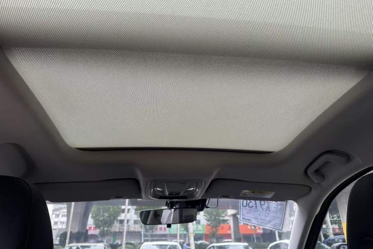 Used Haval JOLION 2021 1.5T Automatic Grand Three-Volume Version Headliner