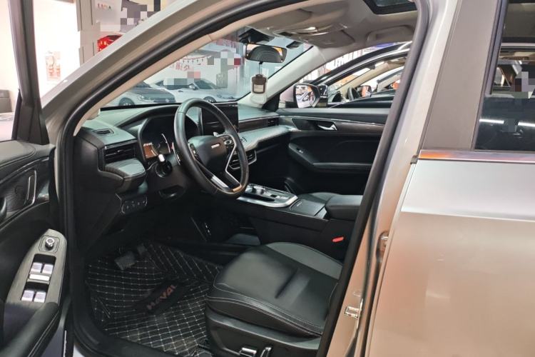 Used Haval JOLION 2021 1.5T Automatic Grand Three-Volume Version Interior 1