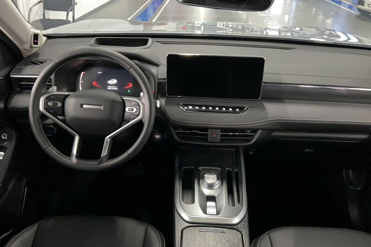 Used Haval JOLION 2021 1.5T Automatic Four-Door Version Interior 3