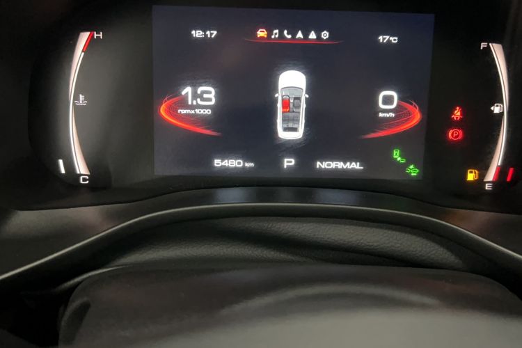 Used Haval JOLION 2021 1.5T Automatic Four-Door Version Odometer Close Up
