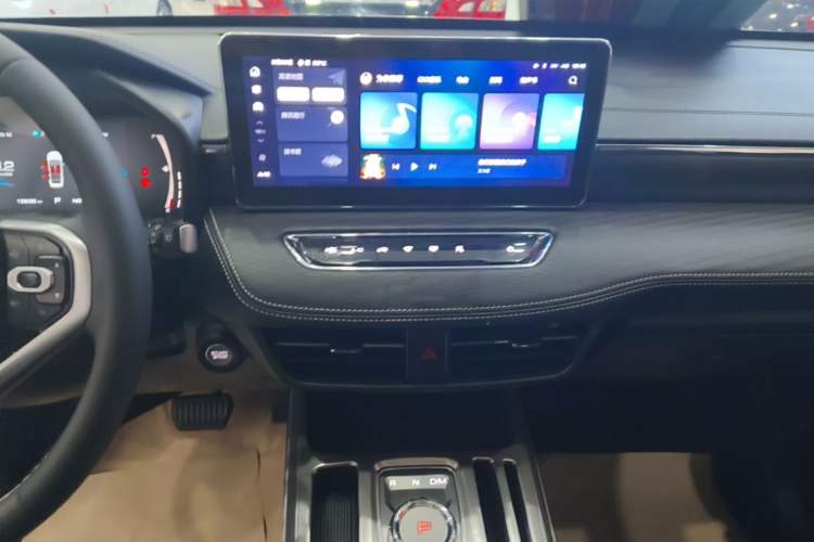 Used Haval JOLION 2021 1.5T Automatic Grand Three-Volume Version Audio And AC Panel