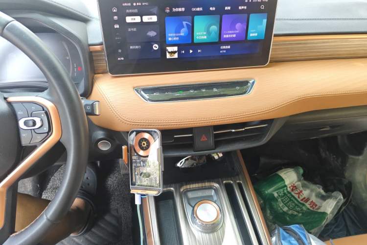 Used Haval JOLION 2021 1.5T Automatic Grand Three-Volume Version Audio And AC Panel