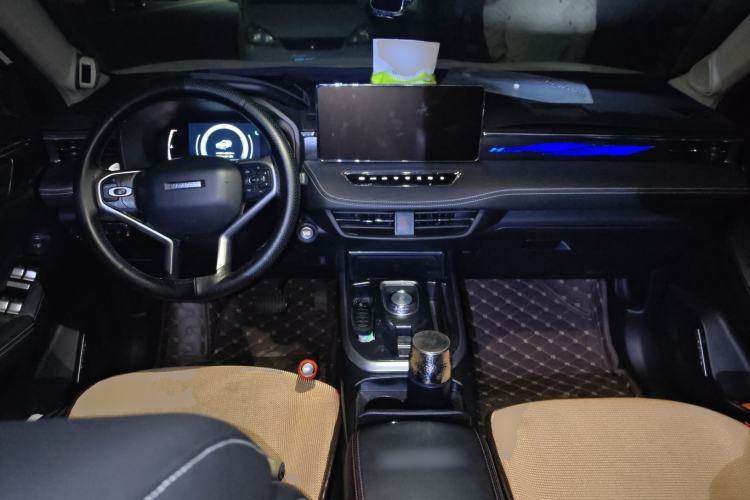 Used Haval JOLION 2021 1.5T Automatic Four-Door Version Center Console