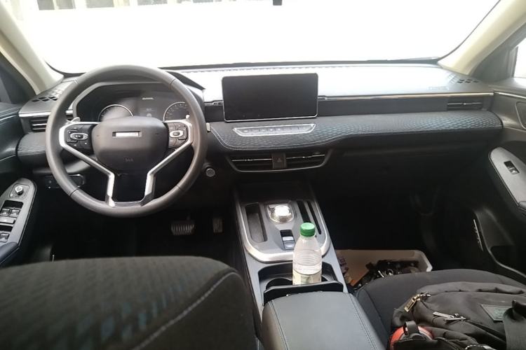 Used Haval JOLION 2021 1.5T Automatic Grand Edition Center Console