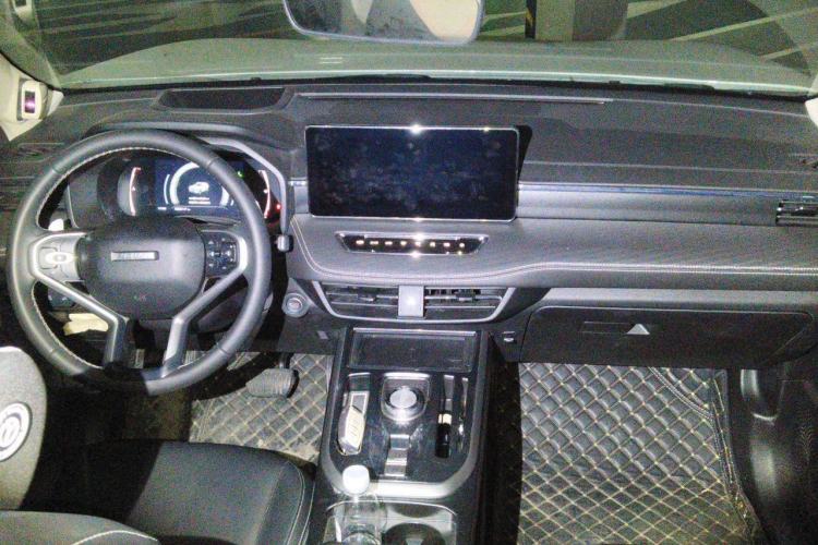 Used Haval JOLION 2021 1.5T Automatic Four-Door Version Center Console