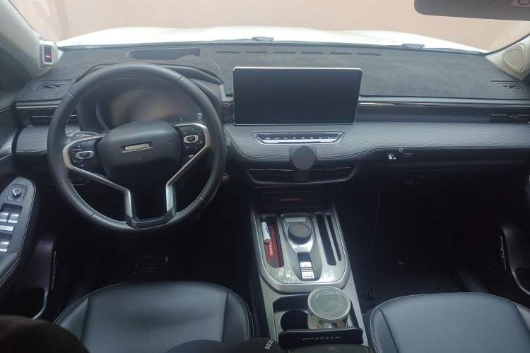 Used Haval JOLION 2021 1.5T Automatic Four-Door Version Center Console
