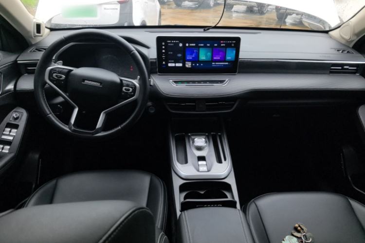 Used Haval JOLION 2021 1.5T Automatic Grand Three-Volume Version Center Console
