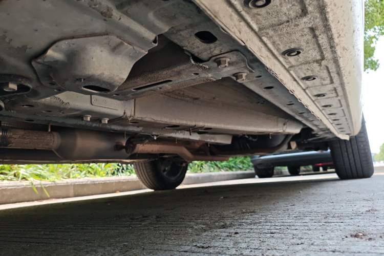 Used Haval JOLION 2021 1.5T Automatic Four-Door Version Chassis Front Left
