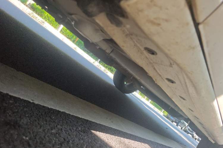 Used Haval JOLION 2021 1.5T Automatic Grand Three-Volume Version Chassis Front Left