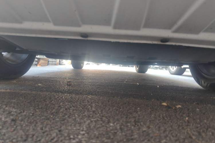 Used Haval JOLION 2021 1.5T Automatic Four-Door Version Chassis Front